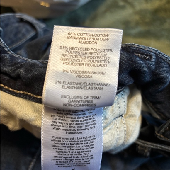 Silver Jeans plus size 22 x 31 - Picture 3 of 8